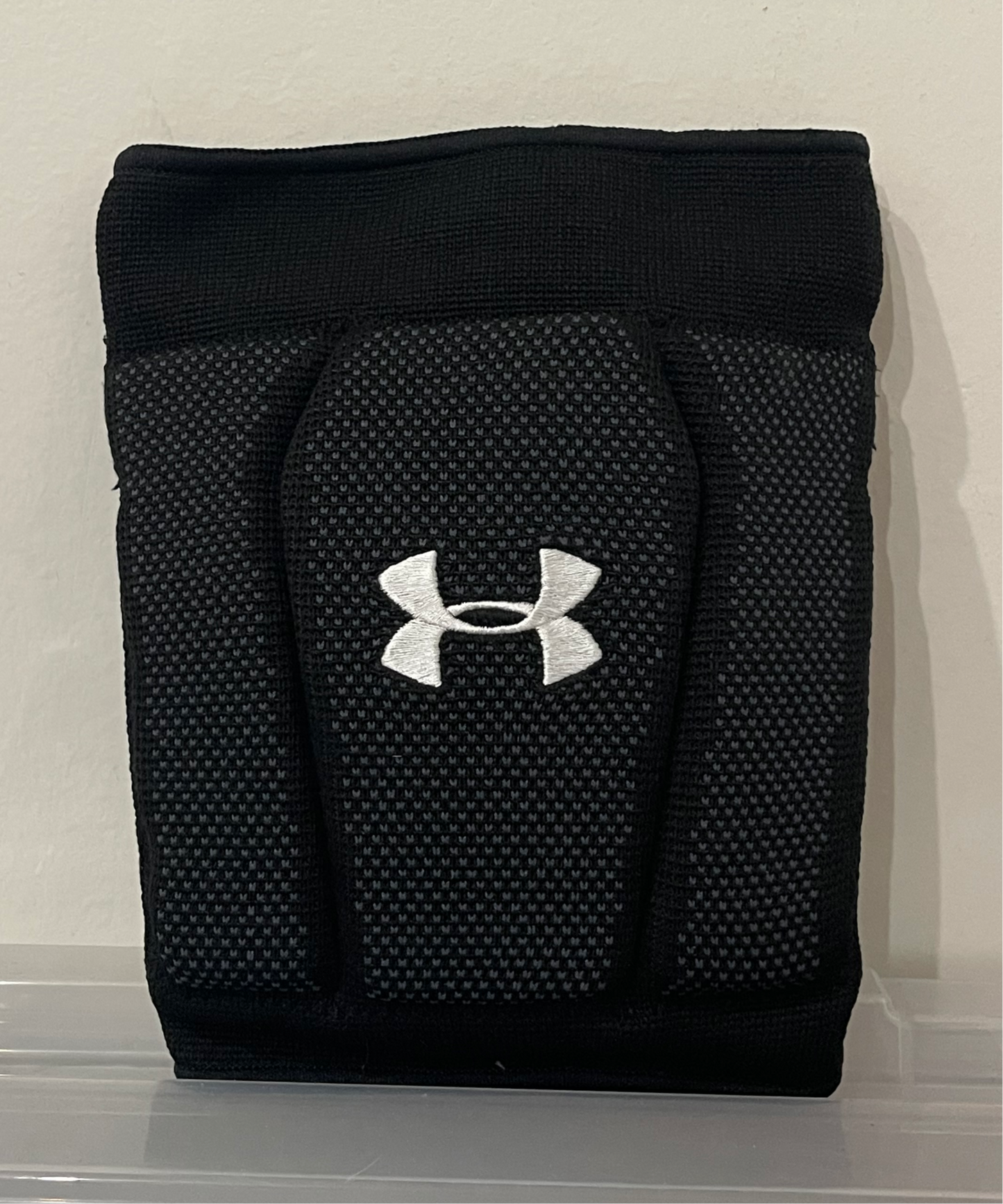 Black Under Armour Knee Pads