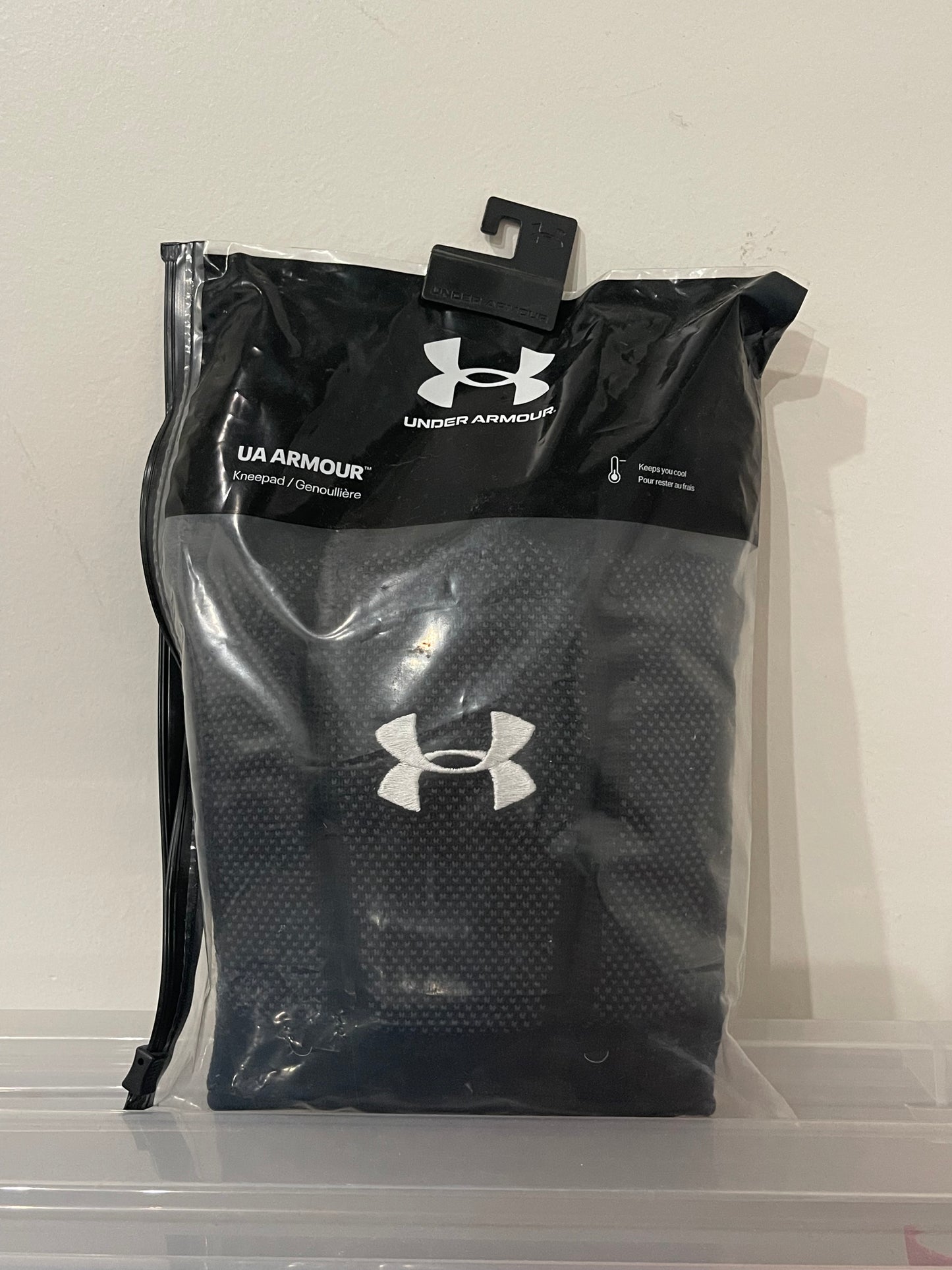 Black Under Armour Knee Pads